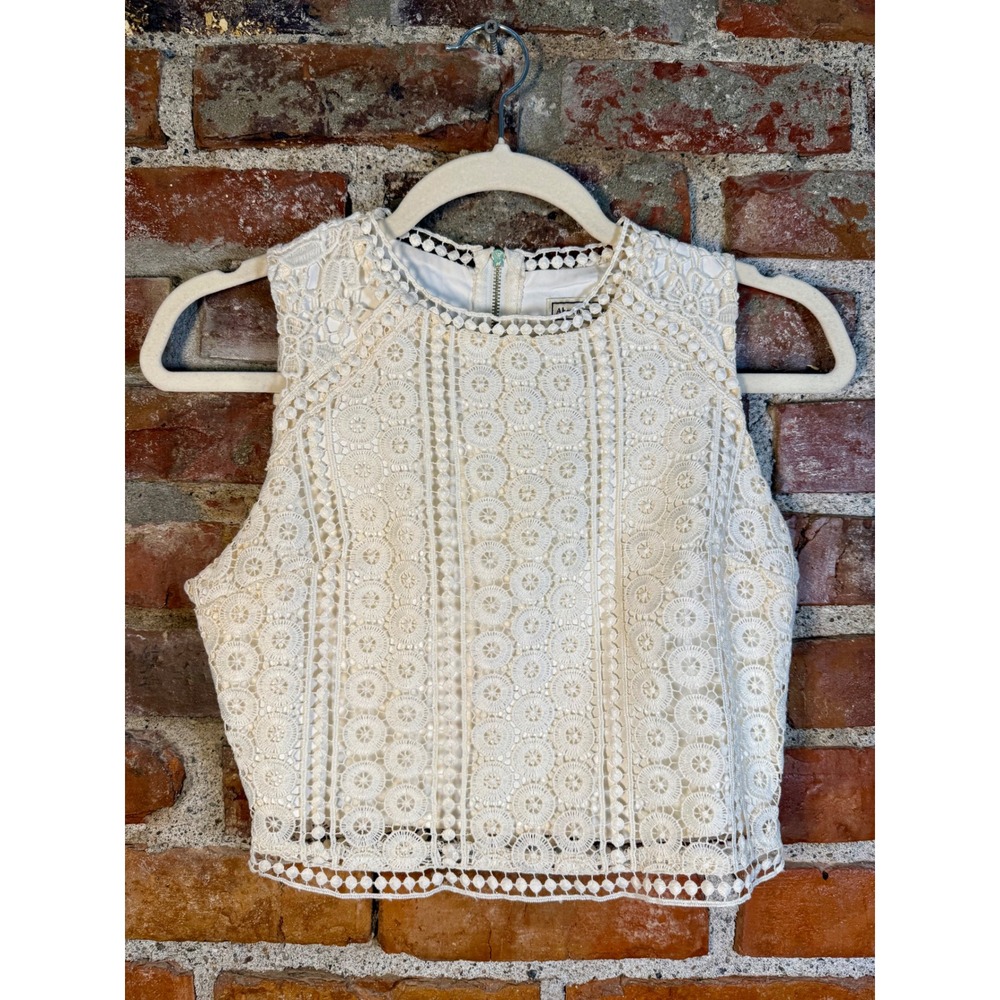 Abercrombie White Crochet Lace Sleeveless Crop Top Zip Back